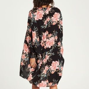 Billabong Floral Kimono